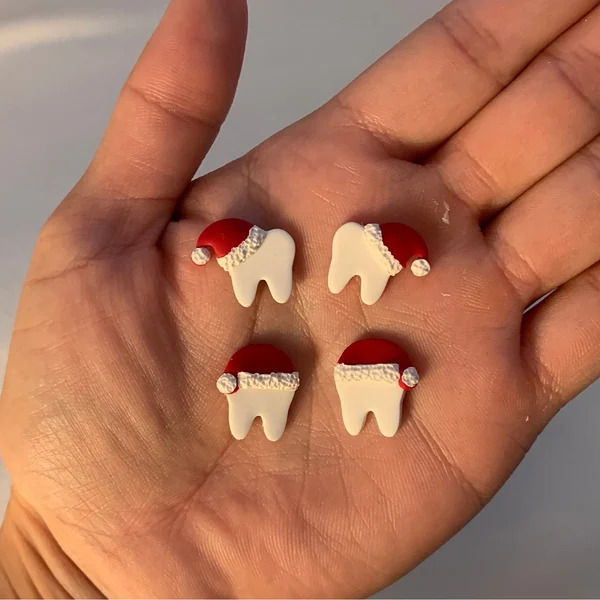 Simple Santa Teeth Earrings